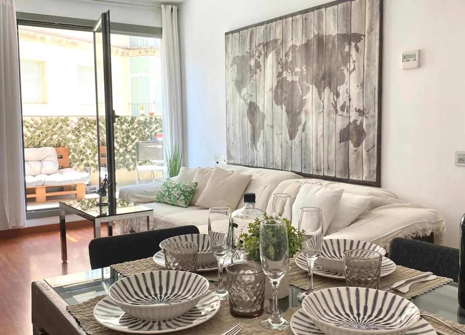Reina Apartment In Sitges